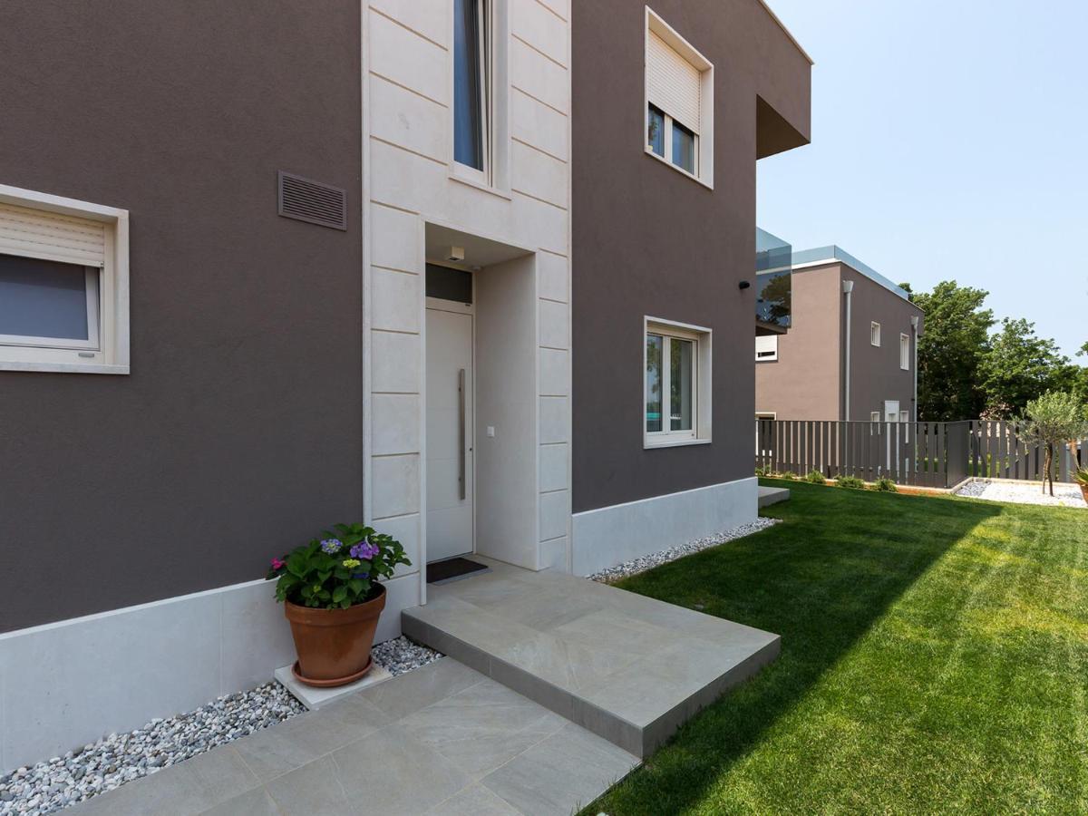 Lemon3 Deluxe Apartment Пореч Екстер'єр фото