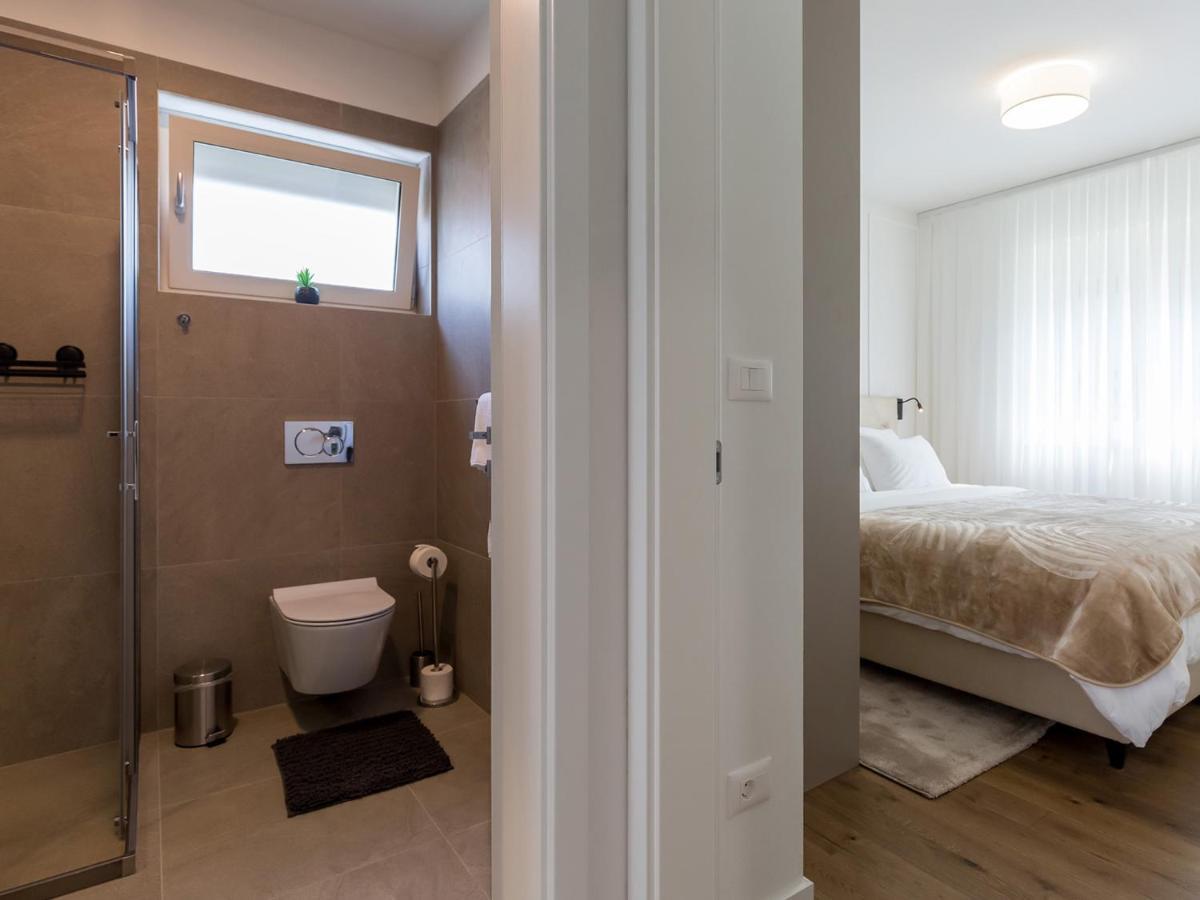 Lemon3 Deluxe Apartment Пореч Екстер'єр фото