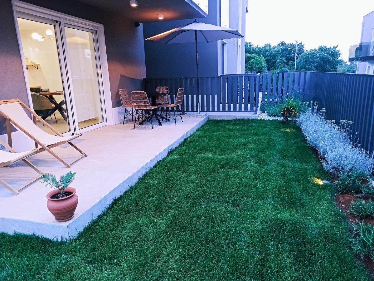 Lemon3 Deluxe Apartment Пореч Екстер'єр фото